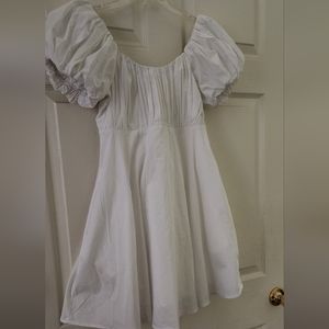 Abercombie & Fitch White Puff Sleeve Dress Size Small